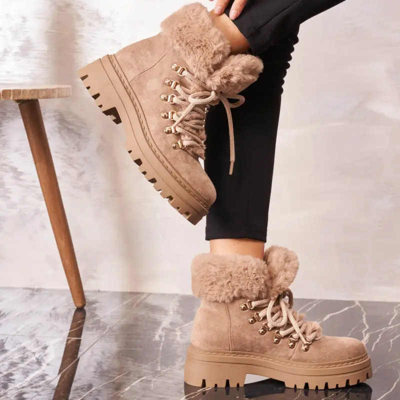 PeachyBoots Flauschige Winterstiefel Khaki 41
