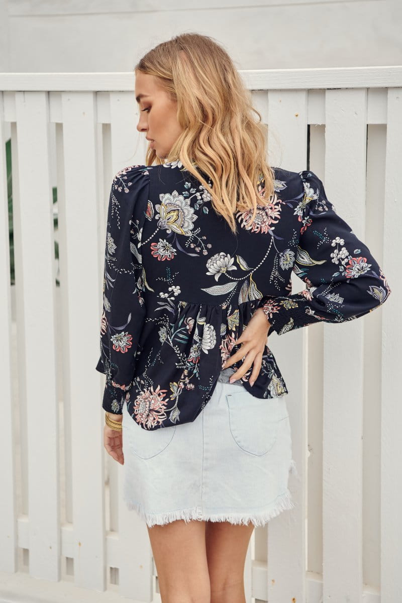 JAASE Under the Stars Blaues Top für sonnige Tage und Trendsetter -  L, Ärmel, Bluse, Langarm, Person, Frau, Ärmel, Bluse, Langarm, Person, Frau, Ärmel, Bluse, Langarm, Person, Frau, Ärmel, Bluse, Langarm, Person, Frau, Ärmel, Bluse, Langarm, Person, Frau